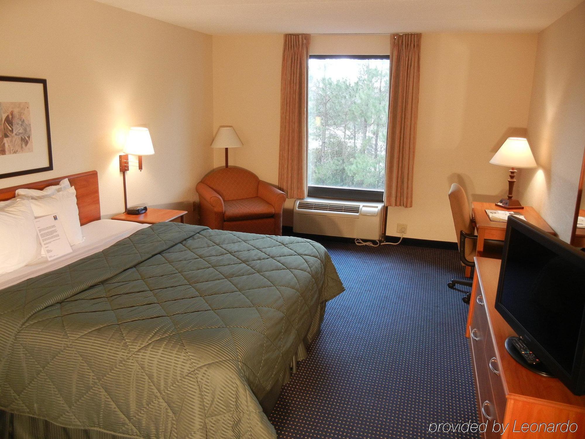 Comfort Inn University Ґейнсвілл Номер фото